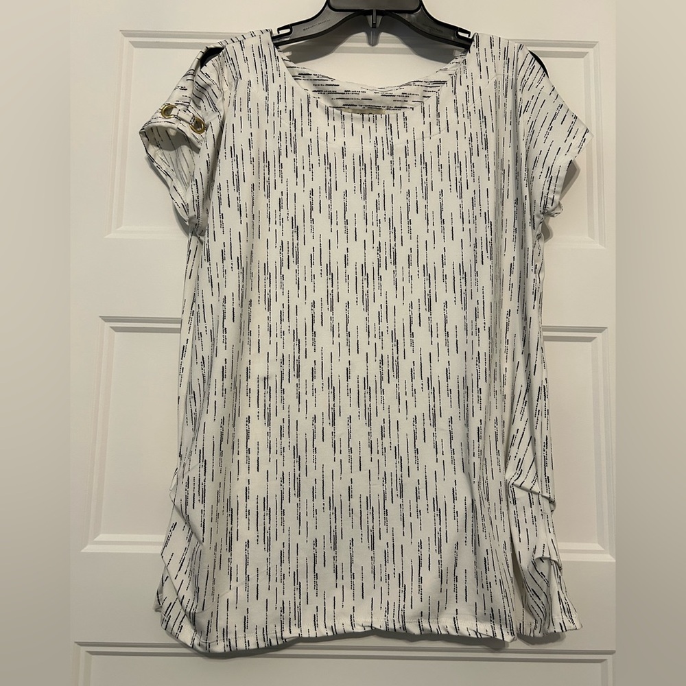 Women’s Size Large White and Black Blouse